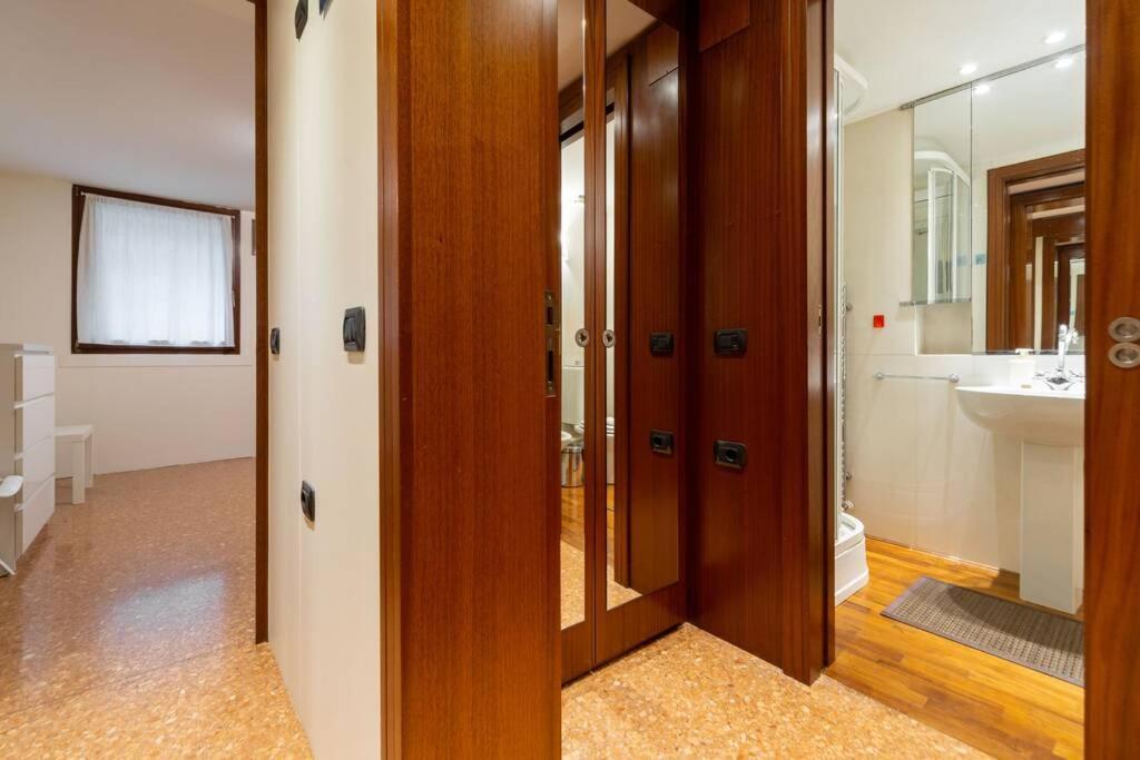 The Zen House Apartment Velence Kültér fotó